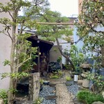 魚重楼 - 店外エントランス