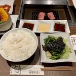 肉のひぐち直営焼肉 安福 - ¥5,500コース
            ライス〈大〉　¥400