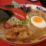 Torano Yume - ・特性ラーメン 880円