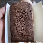 アイスクリームワゴン マーメイドラグーン - ティラミスクッキーサンドアイス¥350