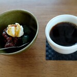 カフェ 崖の上 - よもぎ白玉