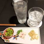 Pafe Kohi Sake Satou - 焼酎ロックのお通し350円？