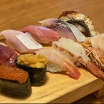 Sushi izakaya yatai zushi ichinoe ekimae chou - 