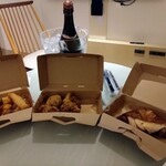 アップステアーズ - 