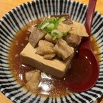 肉豆冨とレモンサワー 大衆食堂 安べゑ - 肉豆富煮込み(黒)