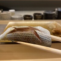 梅田 鮨 よこ田 - 