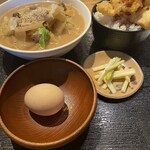 Sakedokoro Kakurikifuruichi - 濃厚みそ800円