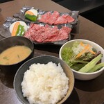 Yakiniku Umai Ushi - 