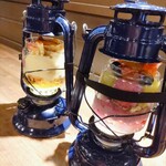 パフェ専門店 Lamp - 席まで運ぶのに落としそうでこわごわ