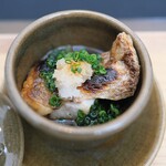 日本料理 TOBIUME - 炭火で焼いたノドグロを海老の出汁きかせた茶わん蒸しで。