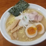 ラーメン サンガ - サンガ式醤油豚骨1000円 味玉は店主からサービス✨