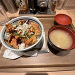 餃子と咖喱ザンギの店 点心札幌 - 