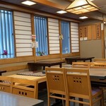 寿司の海女屋 - 内観。