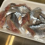 魚屋 Fish.K - 味見をしてくれた　店主が納得いかず　刺身で出してくれました！