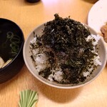 味処 つくし - ご飯に塩海苔