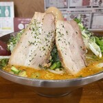 初志 麺屋 居間人 - 『水晶山ら～めん(中太麺)』