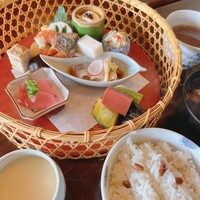 韻松亭 - 