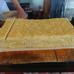 鮨 笹元 - 出来立ての熱々の玉子焼き