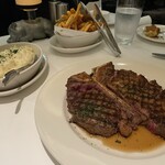 Morton's The Steakhouse - 
