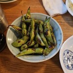 大衆酒場 BEETLE - 枝豆ニンニクオイル焼き