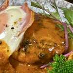 お食事処 だんらん日和 - 本日のランチ(\1,980) メイン：ベーコンエッグハンバーグ