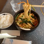 Dai Nichi Tei - 11月のサービスランチ、ユッケジャンうどん定食→ラーメンに変更。ご飯は中。