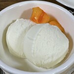 お食事処 だんらん日和 - 本日のランチ(\1,980) デザート：信州ミルクのジェラート