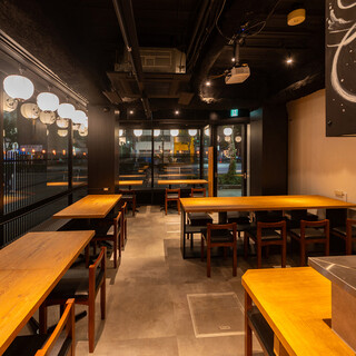 Close to Jimbocho Station ◆ The stylish interior can also reserved for private use. Also for after-party and events.