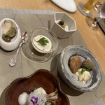 ホテル 四季の館 箱根芦ノ湖 - 五感を楽しむ前菜。食べる順番も決まってます