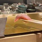 梅田 鮨 よこ田 - 