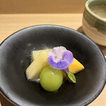 梅田 鮨 よこ田 - 