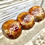 宝亭 - 金胡麻に醤油ダレ　少し甘口で旨い♫