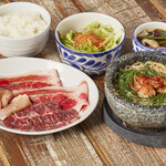 Yakiniku (Grilled meat) & stone grilled hormone Ramen set