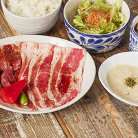 とろろ牛タンと牛カルビ焼肉セット