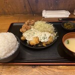 てけてけ 赤坂見附店 - ミックス定食