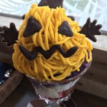 ストロベリーカフェ ルアナ - ハロウィンパフェ