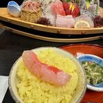 Amimoto Ryouri Toku Zoumaru - 大漁船盛り刺身膳　2640円