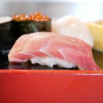 Hokake Sushi - ◇中トロ
                        町寿司レベルを軽く超えてくる甘みとトロけ！