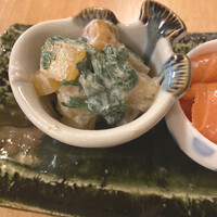 蕎麦おさめ - 柿と春菊の胡麻和え