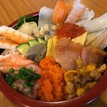 Tenjin Zushi - 豪華海鮮丼