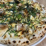 O-Ru Kafe Tanita Kafe - 若鶏と焼きネギの和風pizza