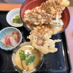 おいしい寿司と活魚料理 魚の飯 - 