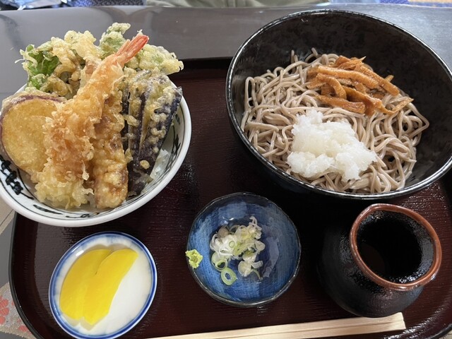 小春日和（コハルビヨリ） - 駒ケ嶺（そば）の写真