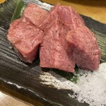 炭火焼肉 ぶち - 厚切り牛タン