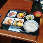 莊Ya 一關店 - 松花堂弁当