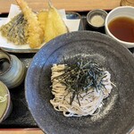 Soba To Tenpura Yuzuki - 