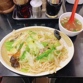 中国手打拉麺 馬賊 - 