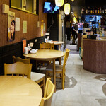 ラーメン酒場　酔っ手羽大王 - 内観全景