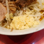 ラーメン二郎 - ニンニク少し
