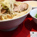 ラーメン二郎 - 汁なし少なめ＋ニンニク少し＋青ネギ玉子